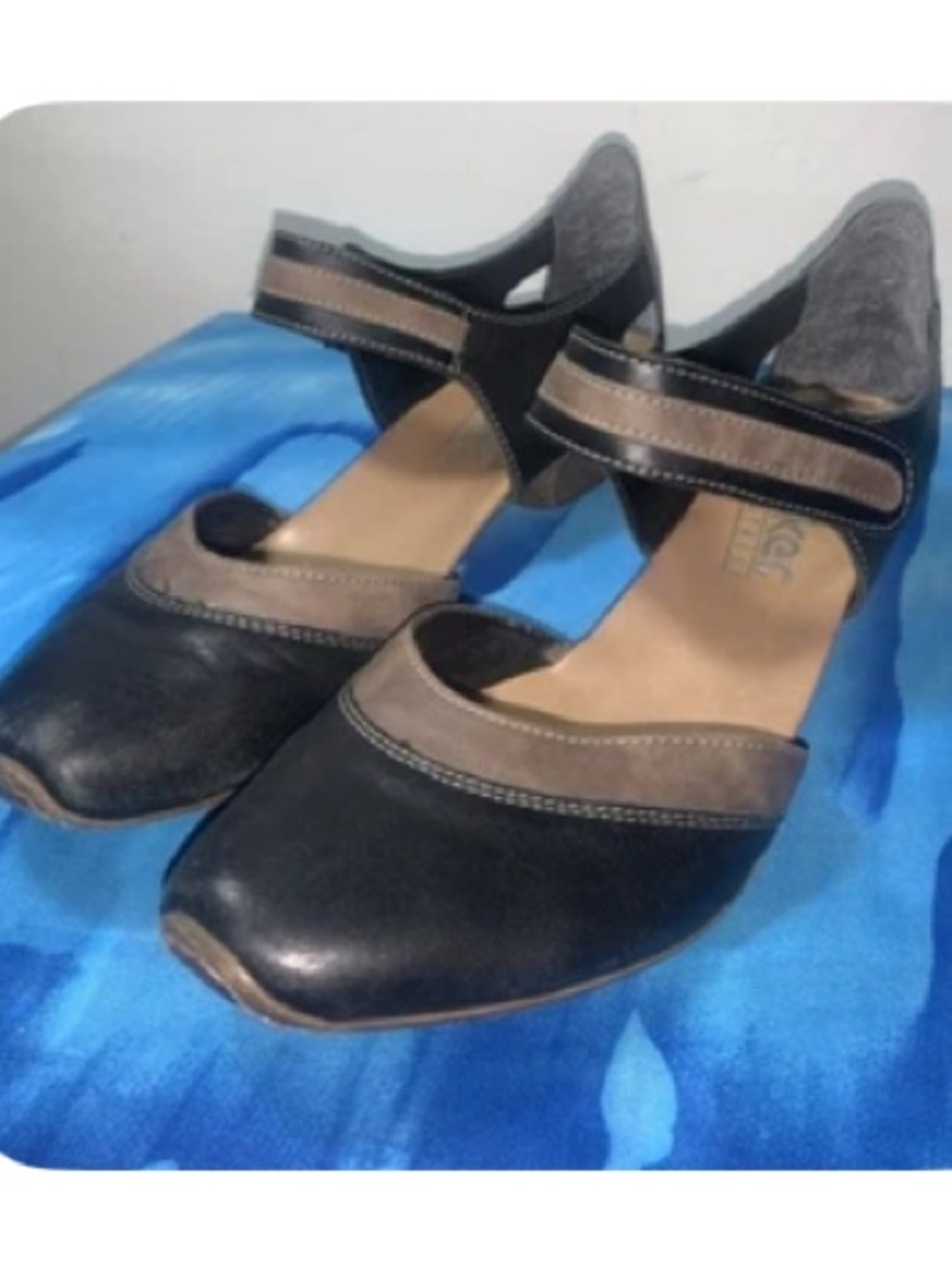 Rieker Antistress Women's Black and Brown Mary Jane Flats Sz 9